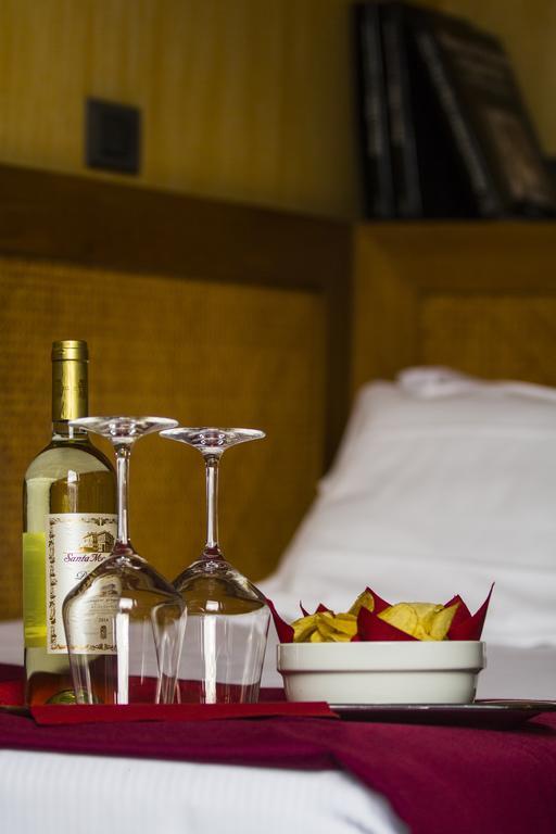 Ariosto Hotel Milano Ngoại thất bức ảnh
