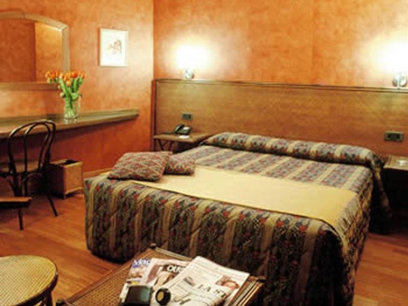 Ariosto Hotel Milano Ngoại thất bức ảnh